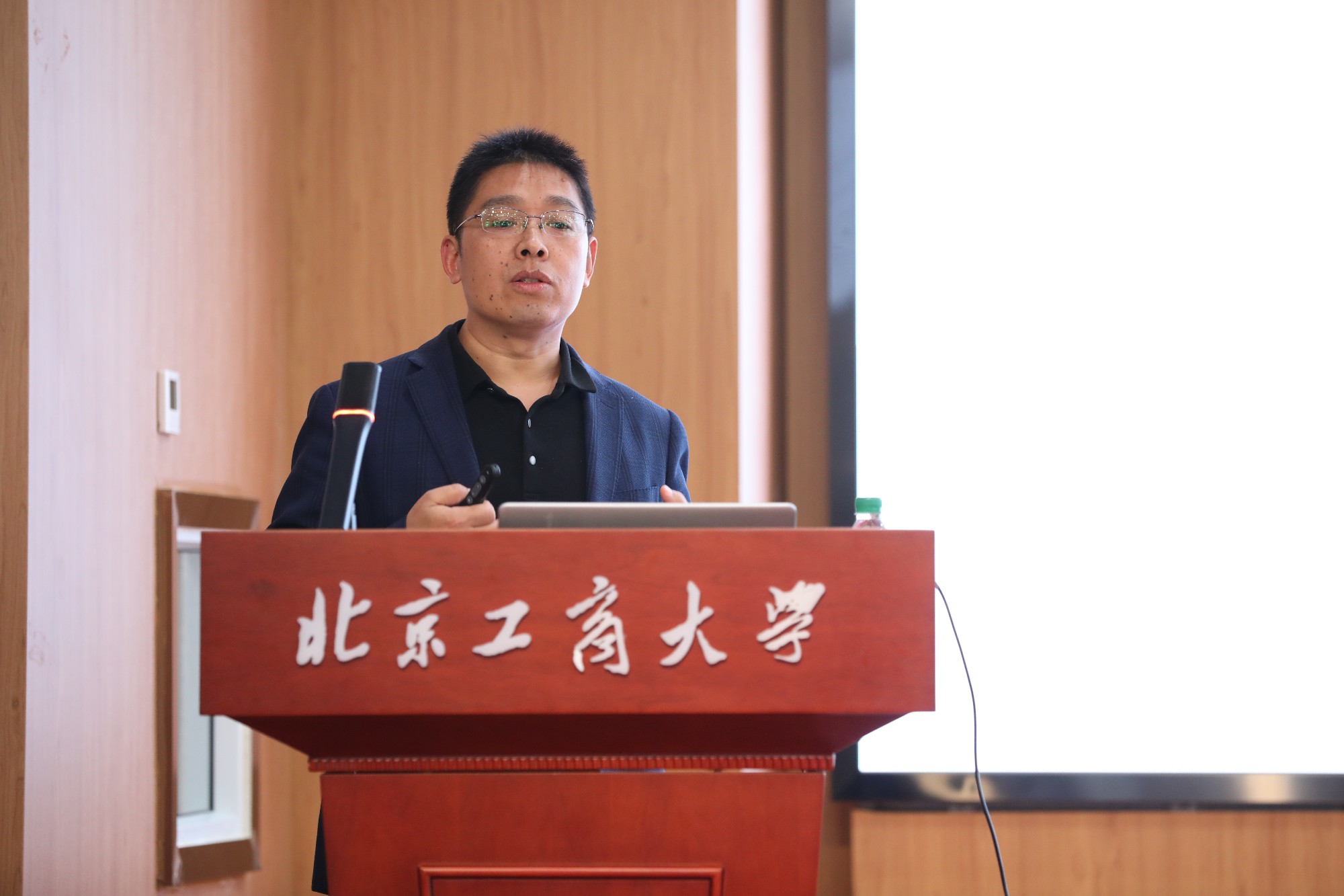 Z6尊龙·凯时(中国)人生就是搏！