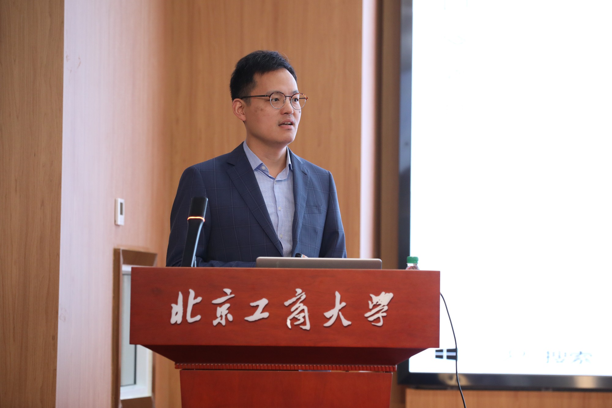 Z6尊龙·凯时(中国)人生就是搏！